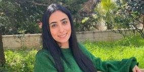للمرة الثالثة: الاحتلال يمدد اعتقال الصحفية لمى غوشة