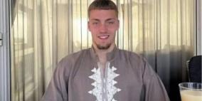 فيديو: لاعب هولندي يرتل القرآن بصوت مميز في الملعب