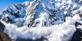 19 قتيلا حصيلة انهيار جليدي في الجانب الهندي من جبال الهيمالايا