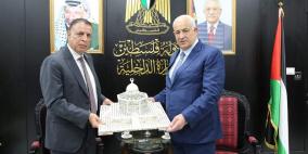 فلسطين والأردن توقعان مذكرة تعاون بمجال مكافحة الجريمة
