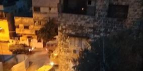 الاحتلال يقتحم نابلس ويداهم عدة منازل