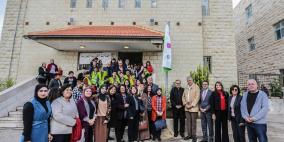 بلدية رام الله ترفع علم مدرسة صحية وصديقة للبيئة للعام 2021_2022