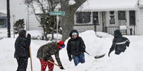 العاصفة الثلجية بأميركا: مصرع 50 شخصا وإعلان الطوارئ في نيويورك