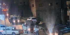 إصابات بالرصاص واعتقال مواطنيْن بمواجهات مع الاحتلال في بيت ريما