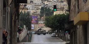 فيديو: الاحتلال يقتحم نابلس ويحاصر منزلا في البلدة القديمة