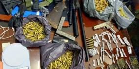 صور: الشرطة تعلن القبض على أكبر تجار المخدرات والأسلحة في طولكرم
