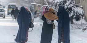 موجة برد في أفغانستان تتسبب بوفاة 166 شخصا