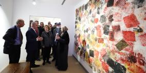 بالصور: افتتاح معرض لتوثيق جرائم الاستيطان في متحف الشهيد ياسر عرفات