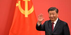 عباس زكي يهنئ الحزب الشيوعي الصيني بانتخاب الزعيم شي جين بينغ