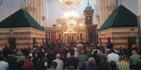 الآلاف يؤمون الحرم الإبراهيمي في الجمعة الأولى من رمضان