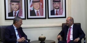 وزير خارجية الأردن يبحث مع لازاريني سبل دعم "الأونروا"