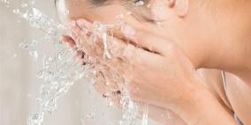 كم مرة يجب أن تغسل وجهك؟