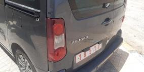 "البريد" يدين اعتداء الاحتلال على إحدى مركباته في طوباس