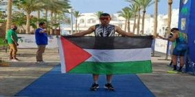 الفلسطيني عطا الله يحرز ذهبية البطولة العربية الدولية للترايثلون