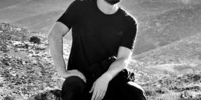 شاهد: الاحتلال يعدم شاباً بالرصاص في مستوطنة جنوب الخليل