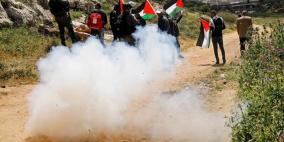 إصابات بالاختناق جراء قمع الاحتلال مسيرة بيت دجن