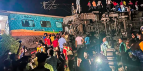 عشرات القتلى والجرحى في حادث تصادم بين قطارات في الهند