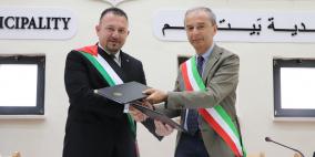 بلدية بيت لحم توقع اتفاقية توأمة مع مدينة برا الإيطالية