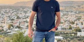 شهيد و12 إصابة وإحراق أكثر من 30 منزلا في هجوم للمستوطنين على ترمسعيا