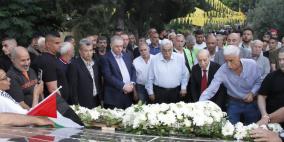 السفير دبور يضع اكليلاً من الزهور باسم الرئيس على النصب التذكاري لشهداء الثورة الفلسطينية في بيروت