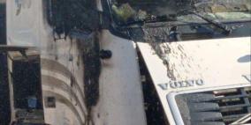 مستوطنون يحرقون شاحنة جنوب نابلس