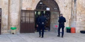 قوات الاحتلال تقتحم مصلى باب الرّحمة والمسجد القبلي