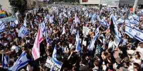 تواصل الاحتجاجات في إسرائيل ومتظاهرين يغلقون مداخل الكنيست