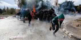 إصابات بالاختناق خلال مواجهات مع الاحتلال في بيت أمر