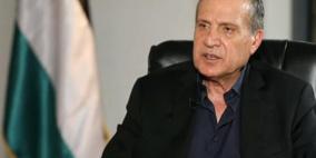 أبو ردينة: الحديث عن إنشاء منطقة عازلة لتوزيع المساعدات في غزة مرفوض تماما