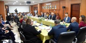 أبو هولي يُطلع 31 سفيرا وقنصلا برام الله على الأزمة المالية للأونروا