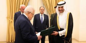 بالصور: تفاصيل لقاء الرئيس عباس مع السفير السعودي