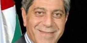 عن "الأمريكي القبيح" ، رسالة إلى بايدن القادم إلينا.