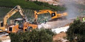 الاحتلال يجرف عشرات الدونمات من عدة قرى شرق قلقيلية
