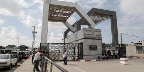 مسؤل مصري كبير: غدا سيفتح معبر رفح البري لإدخال المساعدات لقطاع غزة