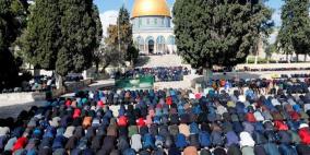  5 آلاف مواطن يأدون صلاة الجمعة في المسجد الأقصى
