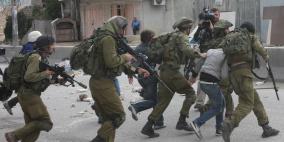 الاحتلال يعتقل ثلاثة أشقاء من بلدة قطنة شمال غرب القدس