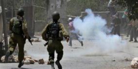 إصابتان برصاص الاحتلال في مخيم العروب