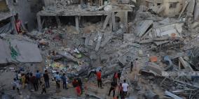 18 شهيدا جراء قصف الاحتلال منزلين وسط وجنوب قطاع غزة