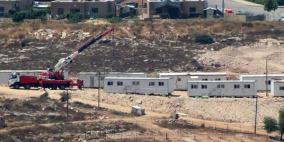 مستوطنون ينصبون "كرفانات" في أراضي بلدة ديرستيا شمال غرب سلفيت