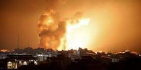 عشرات الشهداء و الجرحى في القصف الليلي العنيف على قطاع غزة