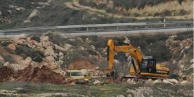 الاحتلال يجرف طريقا زراعيا في نحالين غرب بيت لحم