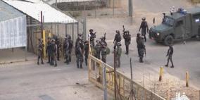 أربع إصابات برصاص الاحتلال قرب سجن "عوفر" غرب رام الله