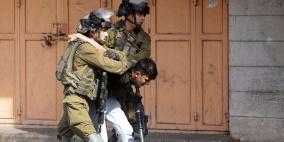 الاحتلال يعتقل طفلا عند مدخل أريحا الجنوبي