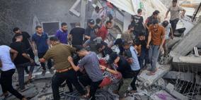 شهداء وجرحى في قصف استهدف منازل مواطنين وسط قطاع غزة