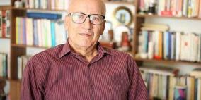 أن تحيا في غزة فهذا يعني أن قذيفة أخطأتك