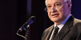 النفاق الدولي بين احتضان أوكرانيا وتجريم المقاومة الفلسطينية