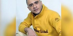 الاحتلال يعترف بتورط 19 سجانا في الاعتداء على المعتقل ثائر أبو عصب ما أدى إلى استشهاده