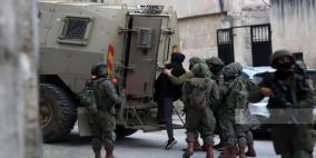 قوات الاحتلال تعتقل مواطنين من بيت ايبا غرب نابلس