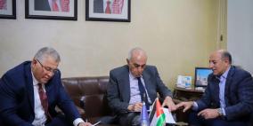 توقيع مذكرة تفاهم بين الهيئة الخيرية الهاشمية وقدسنا الوقفية