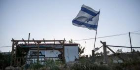 مستوطنون يضعون "كرفانات" جديدة في أراضي بلدة قصرة جنوب نابلس